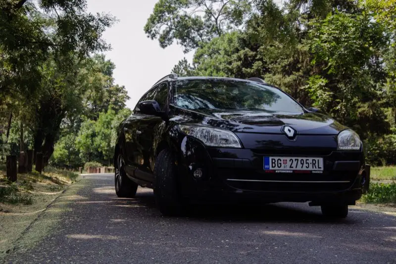 Renault Megane III SW чёрный