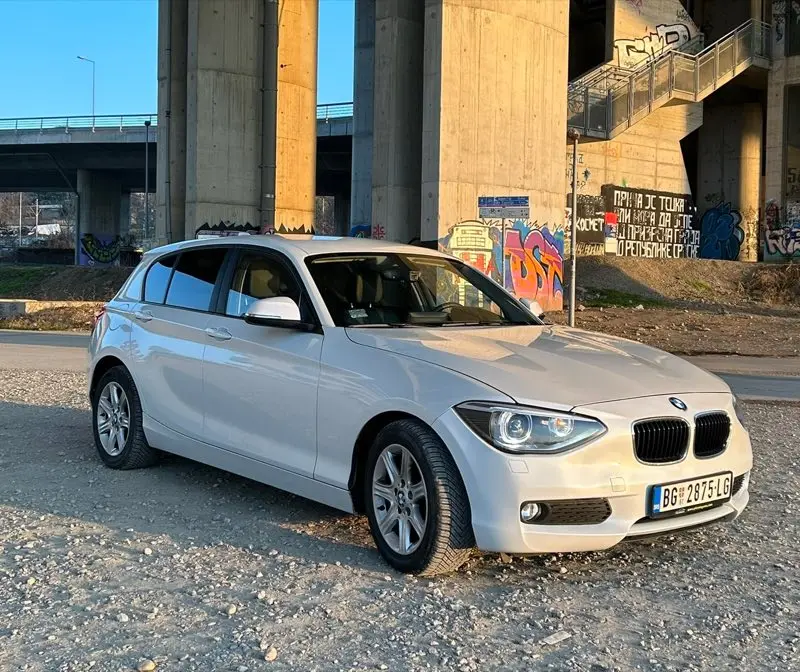 BMW 118